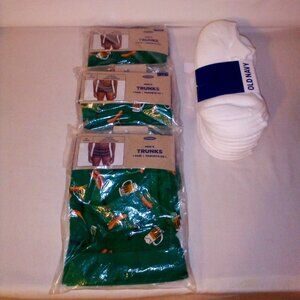 (6) Socks & (3) Trunk/Brief Bundle: Beer & Weiner.  3" Inseam.  Med. Ankle.  New